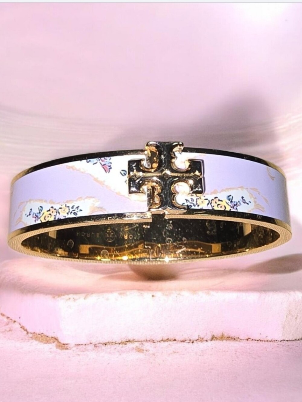Fashion Jewelry Gold-Accented Lavender Hinged Enamel Bangle
